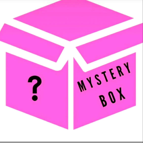 Mystery Box of Makeup - Picture 1 of 1